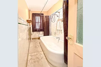 137 West 142nd Street #2D, New York, NY 10030 - Photo 10