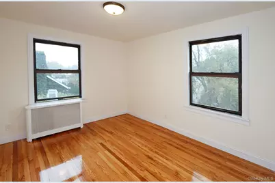 14 Beach Road #3C, Great Neck, NY 11023 - Photo 10