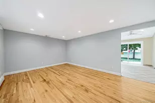 25 Heston Rd, Shirley, NY 11967 - Photo 14