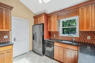 25 Heston Rd, Shirley, NY 11967 - Photo 20