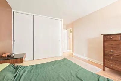 70-25 Yellowstone Boulevard #7X, Forest Hills, NY 11375 - Photo 20
