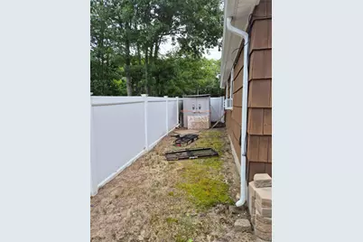 1128 N Ocean Avenue, Medford, NY 11763 - Photo 22