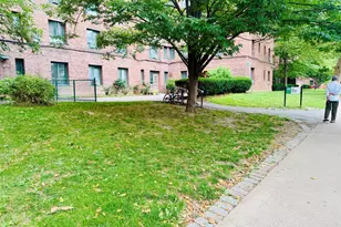 1969 McGraw Ave, Bronx, NY 10462 - Photo 20