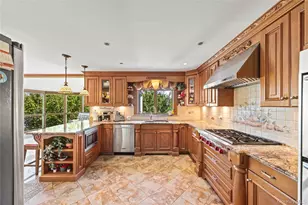 81 Avondale Rd, Yonkers, NY 10710 - Photo 10