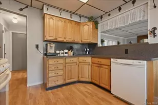 62 Linden Blvd, Hicksville, NY 11801 - Photo 26