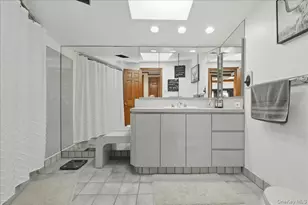 62 Linden Blvd, Hicksville, NY 11801 - Photo 18
