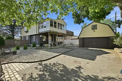 62 Linden Boulevard, Hicksville, NY 11801 - Photo 38