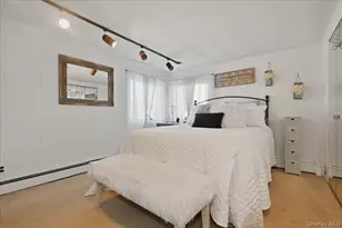 62 Linden Blvd, Hicksville, NY 11801 - Photo 22