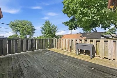 62 Linden Boulevard, Hicksville, NY 11801 - Photo 36