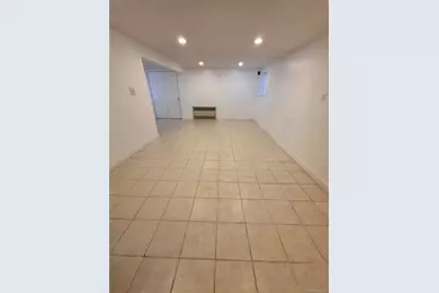 95-14 159th Avenue, Howard Beach, NY 11414 - Photo 20