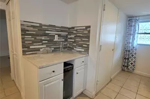 95-14 159th Ave, Howard Beach, NY 11414 - Photo 8