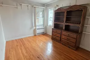 95-14 159th Ave, Howard Beach, NY 11414 - Photo 16