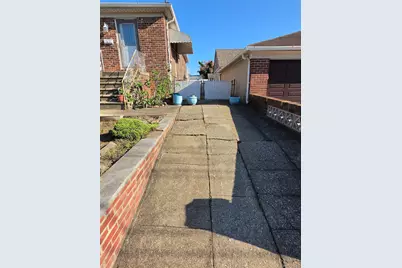 95-14 159th Avenue, Howard Beach, NY 11414 - Photo 24
