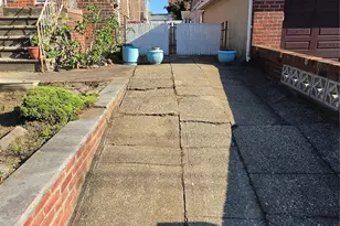 95-14 159th Ave, Howard Beach, NY 11414 - Photo 24