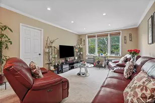 5 Sadore Ln, Yonkers, NY 10710 - Photo 2