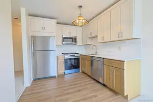 2740 South Rd, Poughkeepsie, NY 12601 - Photo 2