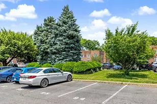 17 Leewood Cir, Eastchester, NY 10709 - Photo 24