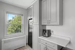 17 Leewood Cir, Eastchester, NY 10709 - Photo 10