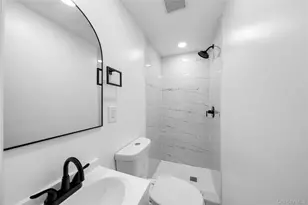 116 Meadowbrook Rd, Hempstead, NY 11550 - Photo 16