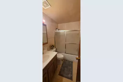 29-64 Ocean Crest Boulevard, Far Rockaway, NY 11691 - Photo 6