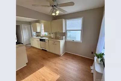 41 Mohawk Drive, North Babylon, NY 11703 - Photo 6
