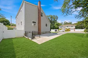 85 Schleigel Blvd, Farmingdale, NY 11735 - Photo 26