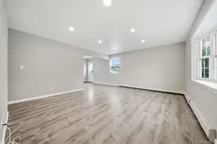 85 Schleigel Blvd, Farmingdale, NY 11735 - Photo 18