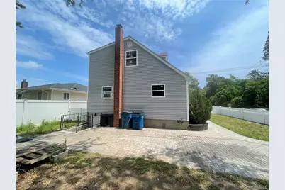 85 Schleigel Boulevard, Farmingdale, NY 11735 - Photo 26