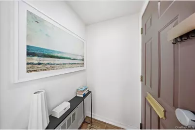 107 15th Street #F1, Garden City, NY 11530 - Photo 4