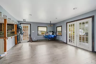 241 Meadow Avenue, Chester, NY 10918 - Photo 10