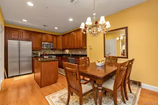 348 Trotting Ln, Westbury, NY 11590 - Photo 6