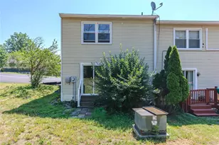 100 Rinaldi Blvd, Poughkeepsie, NY 12601 - Photo 4