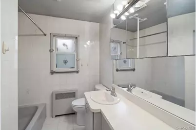 626 Mead Terrace, West Hempstead, NY 11550 - Photo 18