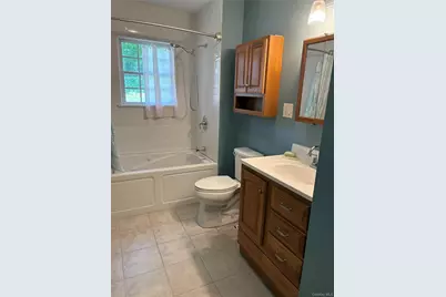 29 White Street, Highland, NY 12528 - Photo 18