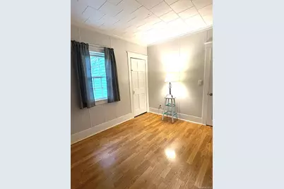 29 White Street, Highland, NY 12528 - Photo 10