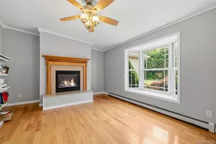 84 Pin Oak Dr, New Windsor, NY 12553 - Photo 8