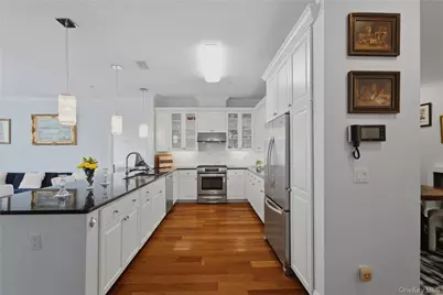 16 Rivers Edge Drive #201, Tarrytown, NY 10591 - Photo 6