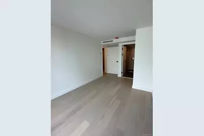 144-49 Northern Boulevard #520, Flushing, NY 11354 - Photo 10