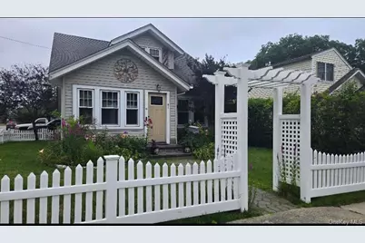 61 Highland Avenue, Patchogue, NY 11772 - Photo 2