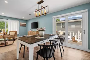 330 Granada Pkwy, Lindenhurst, NY 11757 - Photo 10