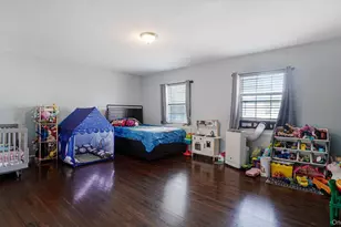 143 S Montgomery St, Valley Stream, NY 11580 - Photo 18