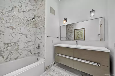 2 Catalina Court, Suffern, NY 10901 - Photo 20