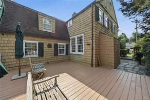 2-55 Manor Rd, Douglaston, NY 11363 - Photo 32