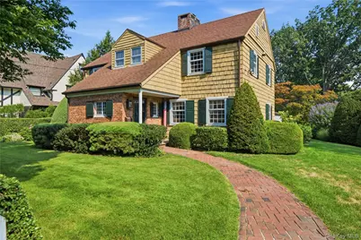 255 Manor Road, Douglaston, NY 11363 - Photo 1