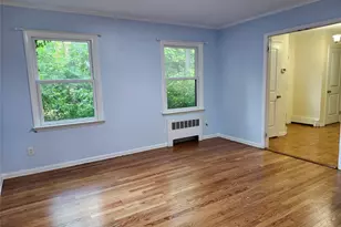 11 Smith Ln, Saint James, NY 11780 - Photo 4