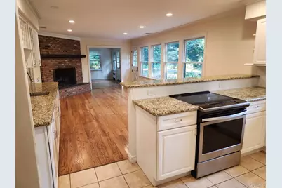 11 Smith Lane, Saint James, NY 11780 - Photo 8