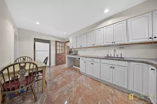 5 Surrey Ln, New Hyde Park, NY 11040 - Photo 8