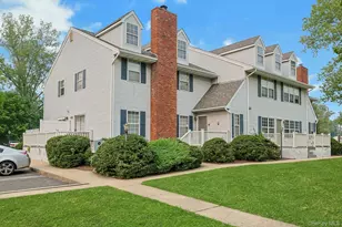 722 W Nyack Rd, West Nyack, NY 10994 - Photo 2