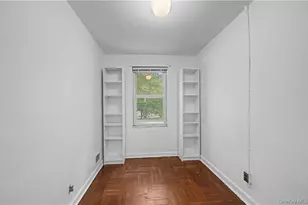138 Van Cortlandt Park S, Bronx, NY 10463 - Photo 26