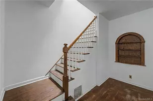 138 Van Cortlandt Park S, Bronx, NY 10463 - Photo 20